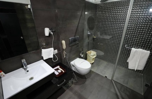Guna Hotel | Hotel Varun