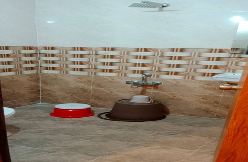 Anand Hotel | Hotel VR Inn