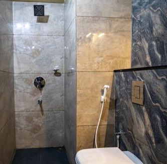 Mysore Hotel | Hotel Vyshak Inn