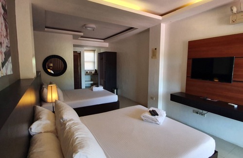 Boac Hotel | Hotel Zenturia
