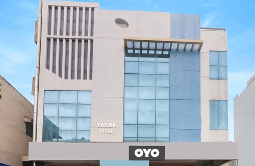 Hyderabad House | House ∙ 3 guests