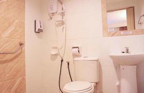 The Strand House | House of David Hostel