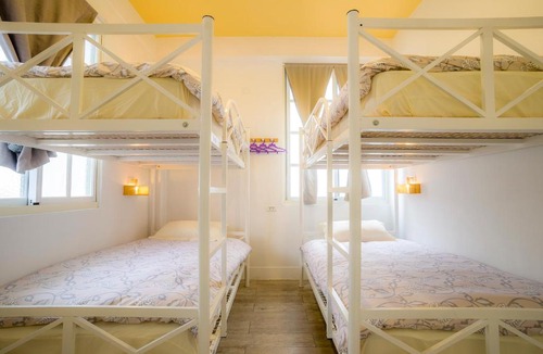 Hualien City Centre Hostel | Hualien Bird's House Hostel