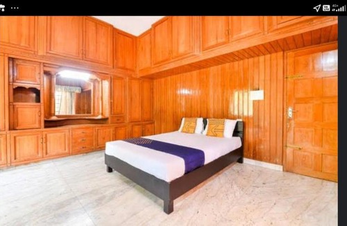 Kumaranalloor Villa | Huge Villa in Kottayam town with 6 Bedrooms