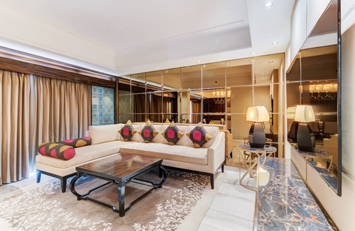 Vastrapur Resort | Hyatt Ahmedabad