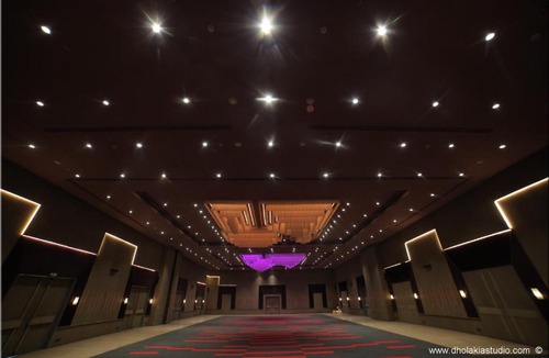 Chandkheda Hotel | Ibiza Hotel