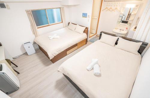Kamiikebukuro Apartment | Ikebukuro East Exit Queen Bed Room