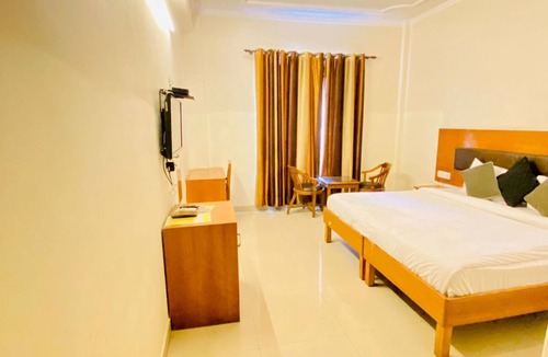 Sector 70 Hotel | Imperial Hotel Noida