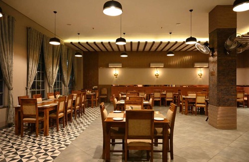 Shri Madhopur Hotel | 250 m² Hotel ∙ 4 guests