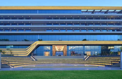 Gandhinagar Hotel | 85 m² Hotel ∙ 4 guests