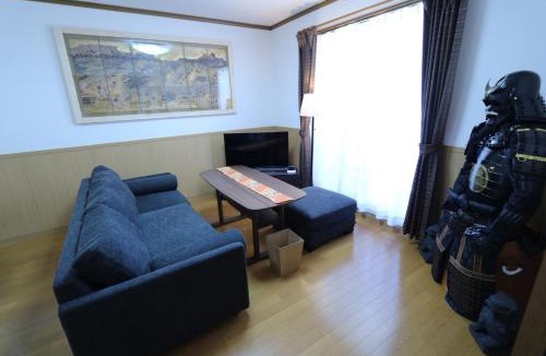 Fushimi House | Inari House