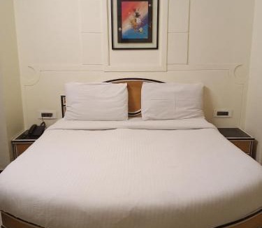 Lalkothi Hotel | Indiana Classic