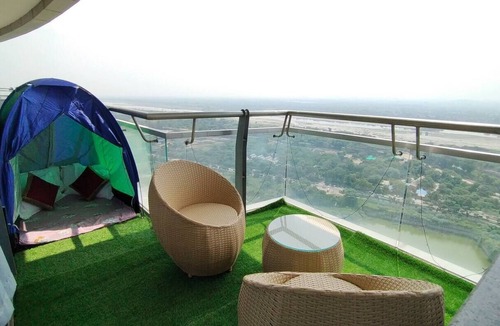 Noida Apartment | Interstellar View at 21st Floorn