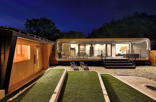 Minamikawachi District Villa | IZA GLAMPING Chihaya-Akasaka Village