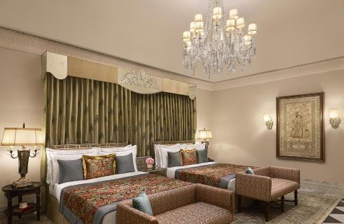 Jaipur Hotel | Jai Mahal Palace