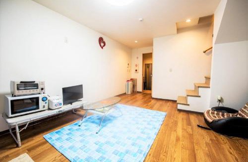 Tsuruhashi House | Jakotel