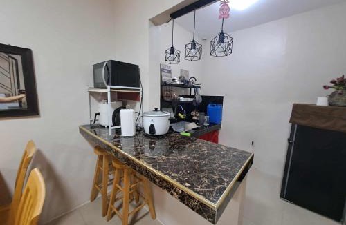 Lias Apartment | Janice Place 1