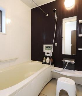 Nishinari Apartment | Japanese-Style Suite, 4 Bedrooms, 5min Subway to Namba