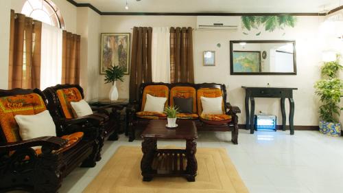 General Trias Hotel | JBs Transient House