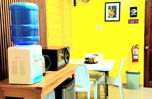 Madrid House | Jenessa's Bungalow, Studio Type near Lanuza Surf Bay