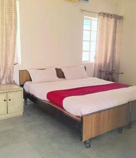 Jaipur Resort | Jhalana Retret Rooms ,Farm ,Pool, Mountain view