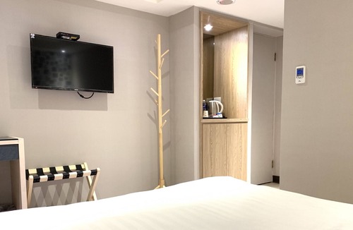 Ren'ai District Hotel | Jinhwa Hotel