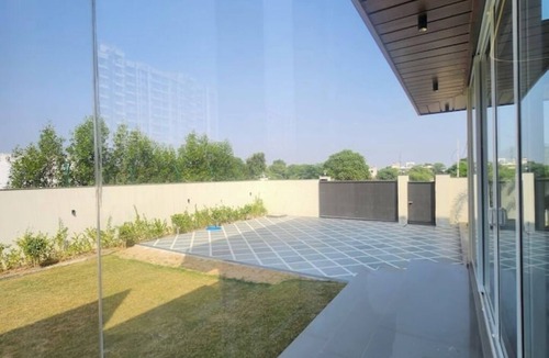 Jaipur House | Jk House. Newly listed, spacious & pet friendly.nn