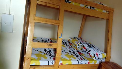Baguio Hostel | JO-ZA-NA's Hostel(bed and breakfast)
