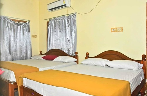 Thirukadaiyur Hotel | JR RESIDENCY