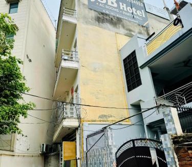 Faridabad House | JSB HOTEL