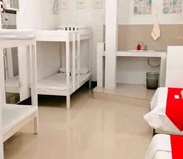 Dangcagan Hotel | Julia's Family Hotel & Events Place FAMILY-BARKADA ROOM