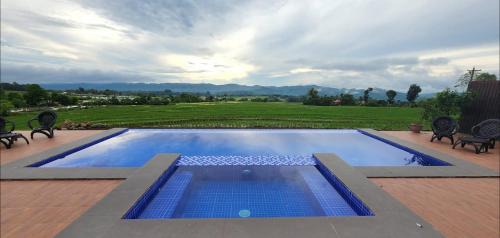 San Carlos City House | Kalaparan Farm House by HiveRooms