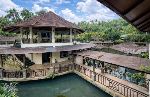 Tayabas City Resort | Kamayan sa Palaisdaan Hotel and Resort Quezon