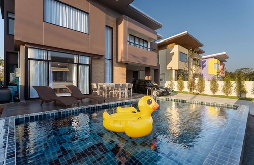 San Phranet Villa | Kanna Pool Villa