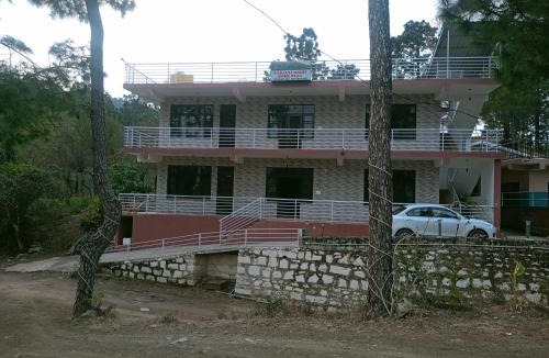 Kuthar House | Kasauli Night