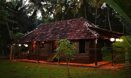 Kozhikode House | Kayal Theeram Heritage
