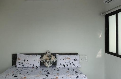 Rajpipla House | Keshav Homestay