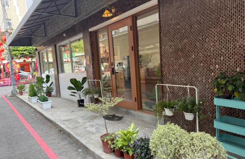 East District Hostel | KM Hostel
