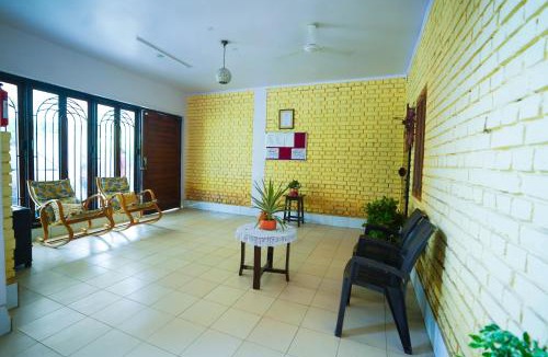 Varanasi House | Krimson Bricks Homestay