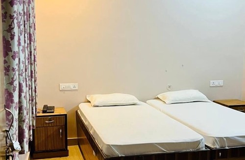 Gorakhpur Hotel | Krishna guest house