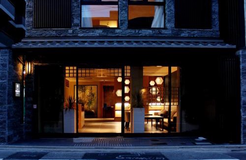 Karasumaoike Hotel | Kyoto Shinmachi Rokkaku Hotel grandereverie