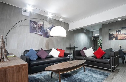 Tsim Sha Tsui Apartment | L'Escale Limited - by Athena