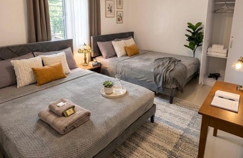 Digos City House | La Residencia Homestay