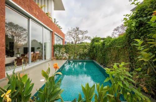 Vagator Villa | La Sierra, 2 & 3BHK Villas near Anjuna & Vagator Beach with Private Pool, Terrace, Garden, Kitchen & Security