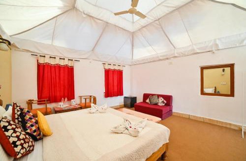 Amar Sagar Pol Other | Lakhmana Desert Camp With Swimming Pool