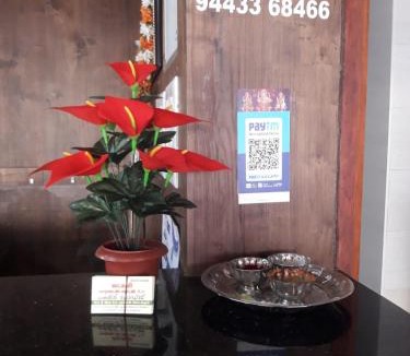 Pollachi Hotel | Lakshmi Paradise Lodge A/C