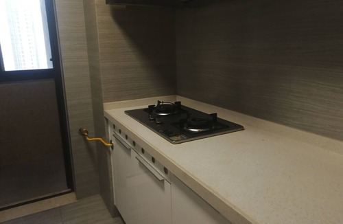 Southern District Apartment | Large, cozy and comfortable two-bedroom apartment