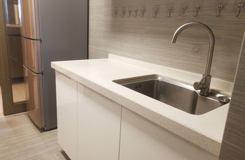 Southern District Apartment | Large, cozy and comfortable two-bedroom apartment