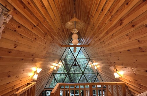 Naukuchiyatal Hotel | Latitude 29 by The Lake Resort