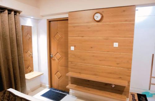 Nedumbassery Apartment | Lavender Airport Suite
